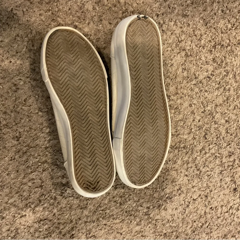 Cream Casual Sneakers Maurice’s - Picture 3 of 4